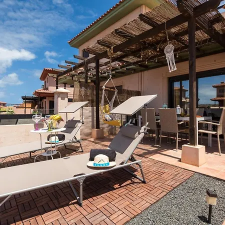 Dom wakacyjny Home2book Orican, Bbq, Pool & Terrace Lajares