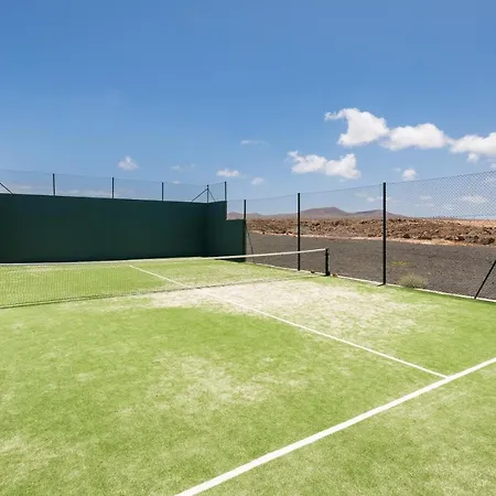 Dom wakacyjny Home2book Orican, Bbq, Pool & Terrace Lajares